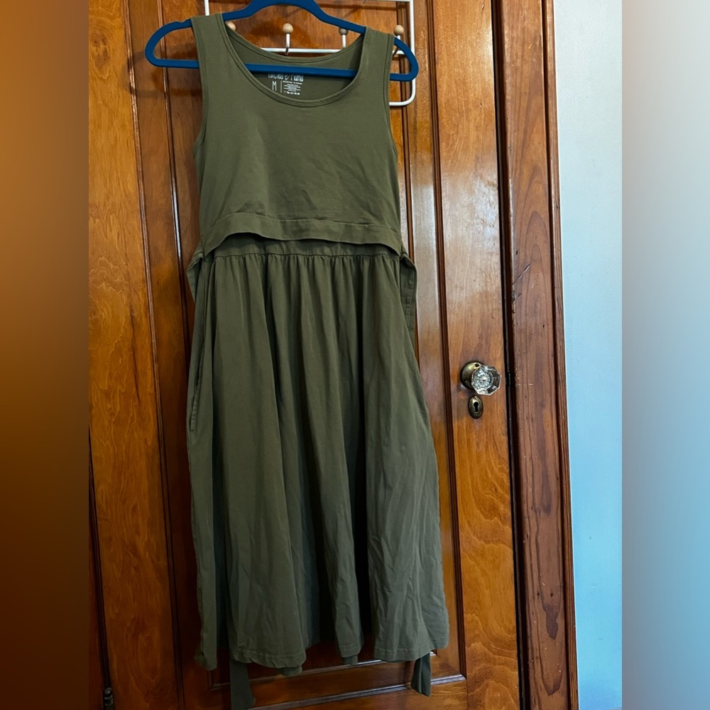 Green Latched Mama Midi-Dress, Size Medium